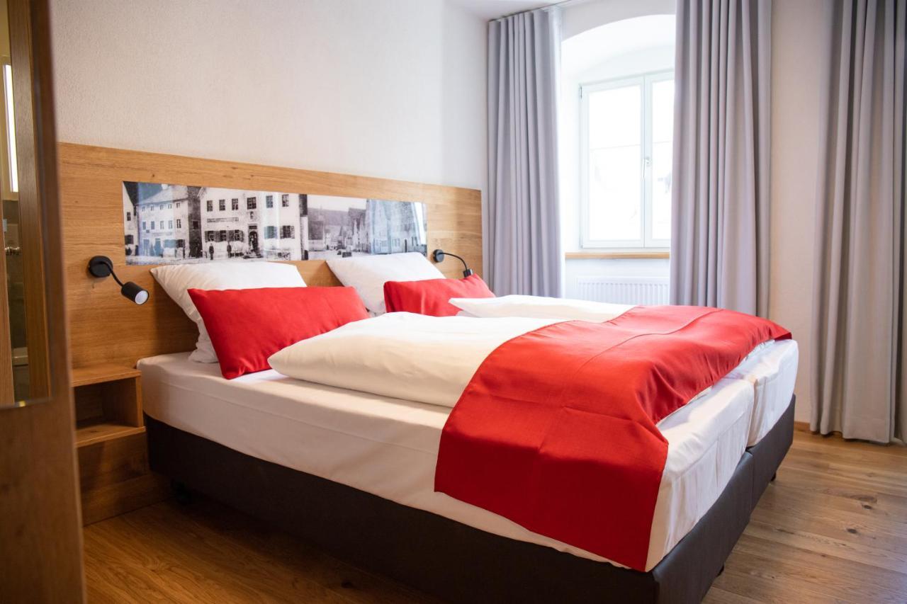 Altstadthotel Brauereigasthof Winkler Berching Exterior foto